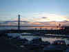 akashi-bridge-sunset.jpg (30286 bytes)