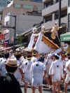 mikoshi2.jpg (34030 bytes)