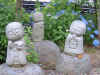 temple-jizo-dolls.jpg (26780 bytes)